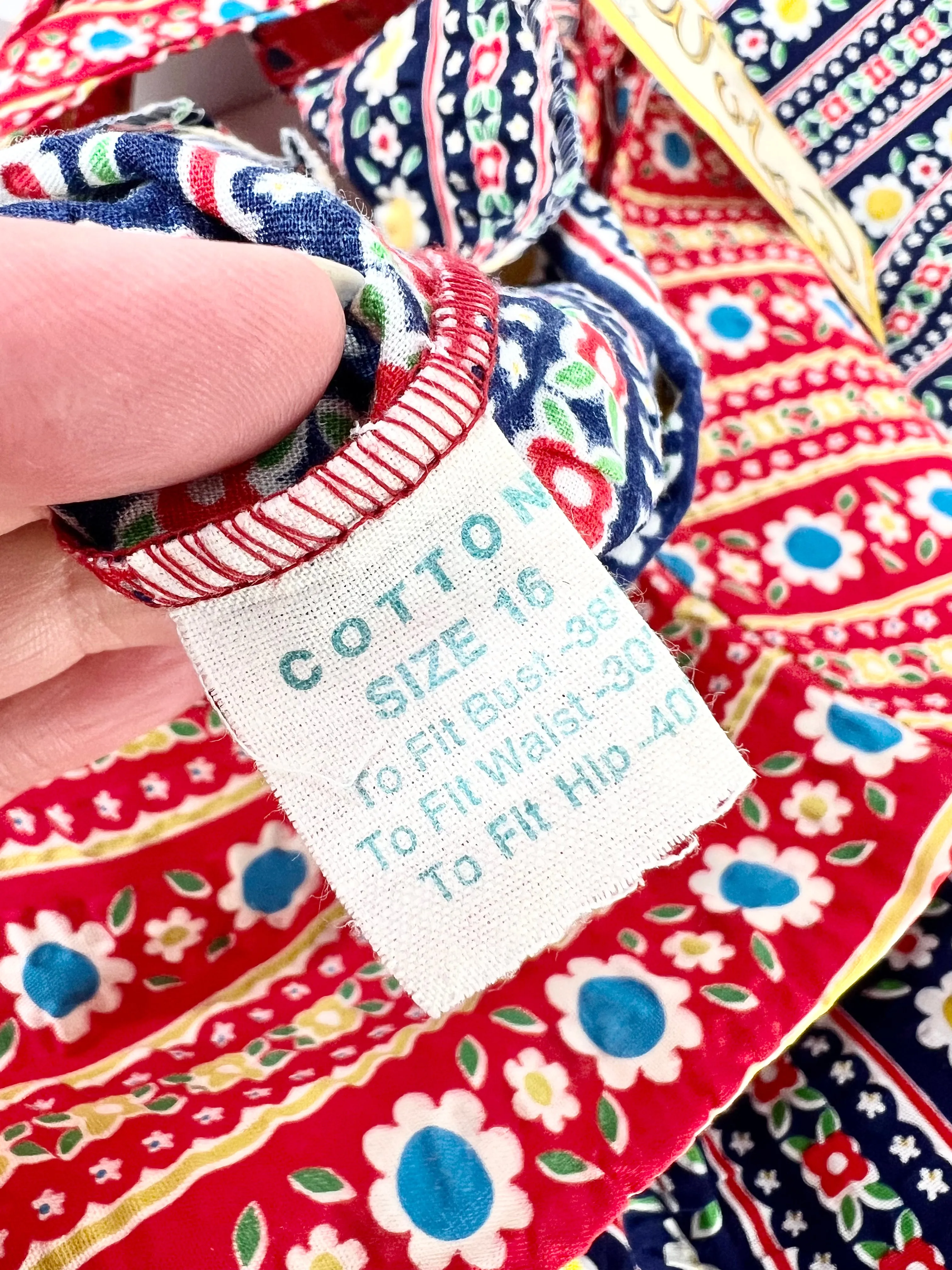 70s Patchwork Floral Seersucker Dress - AU12