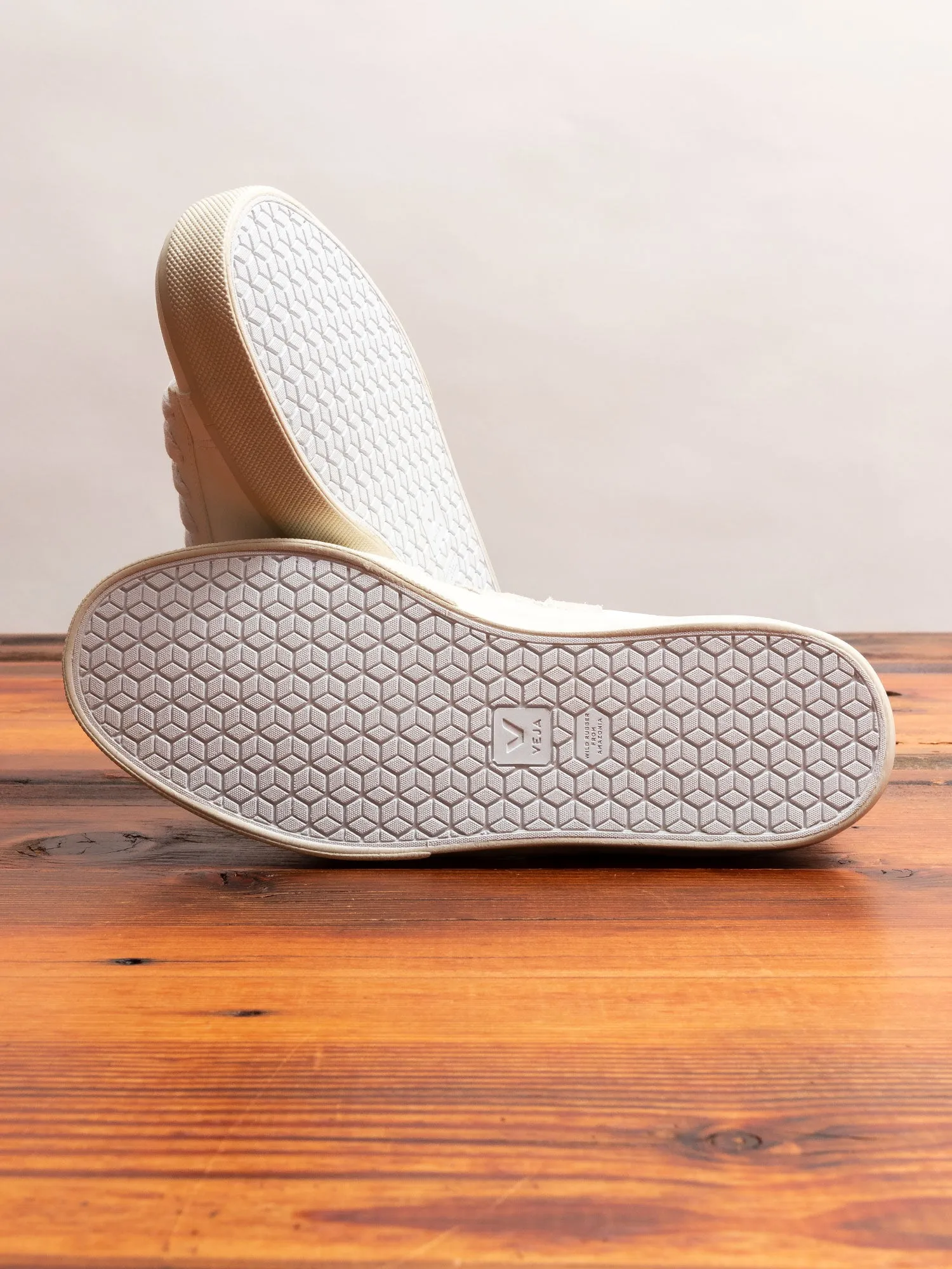 Campo Sneaker in Extra White Natural Suede