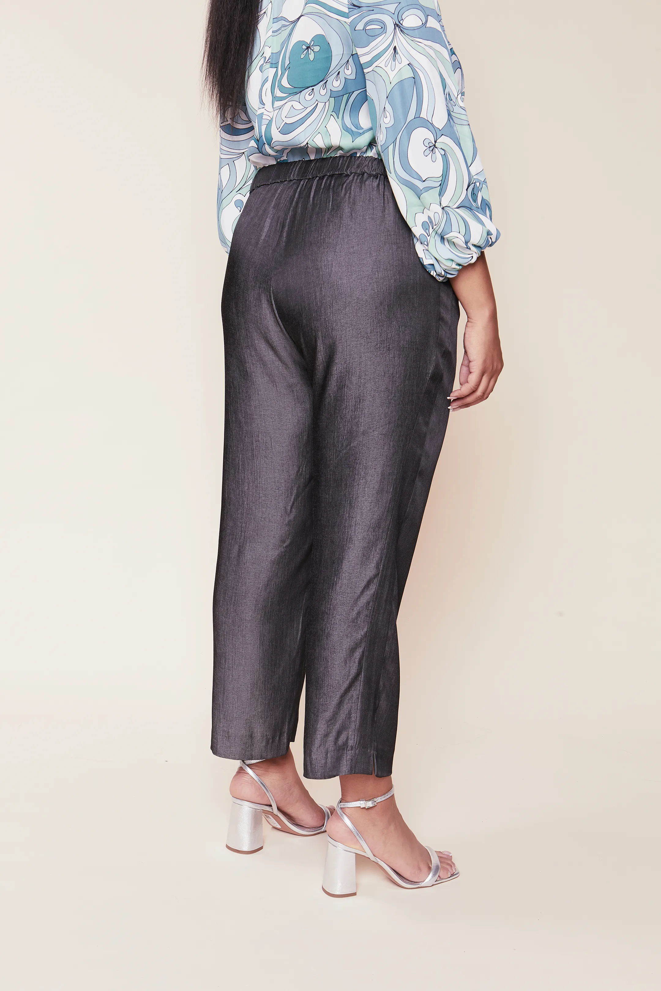 Chambray Fluid Denim Trousers Black