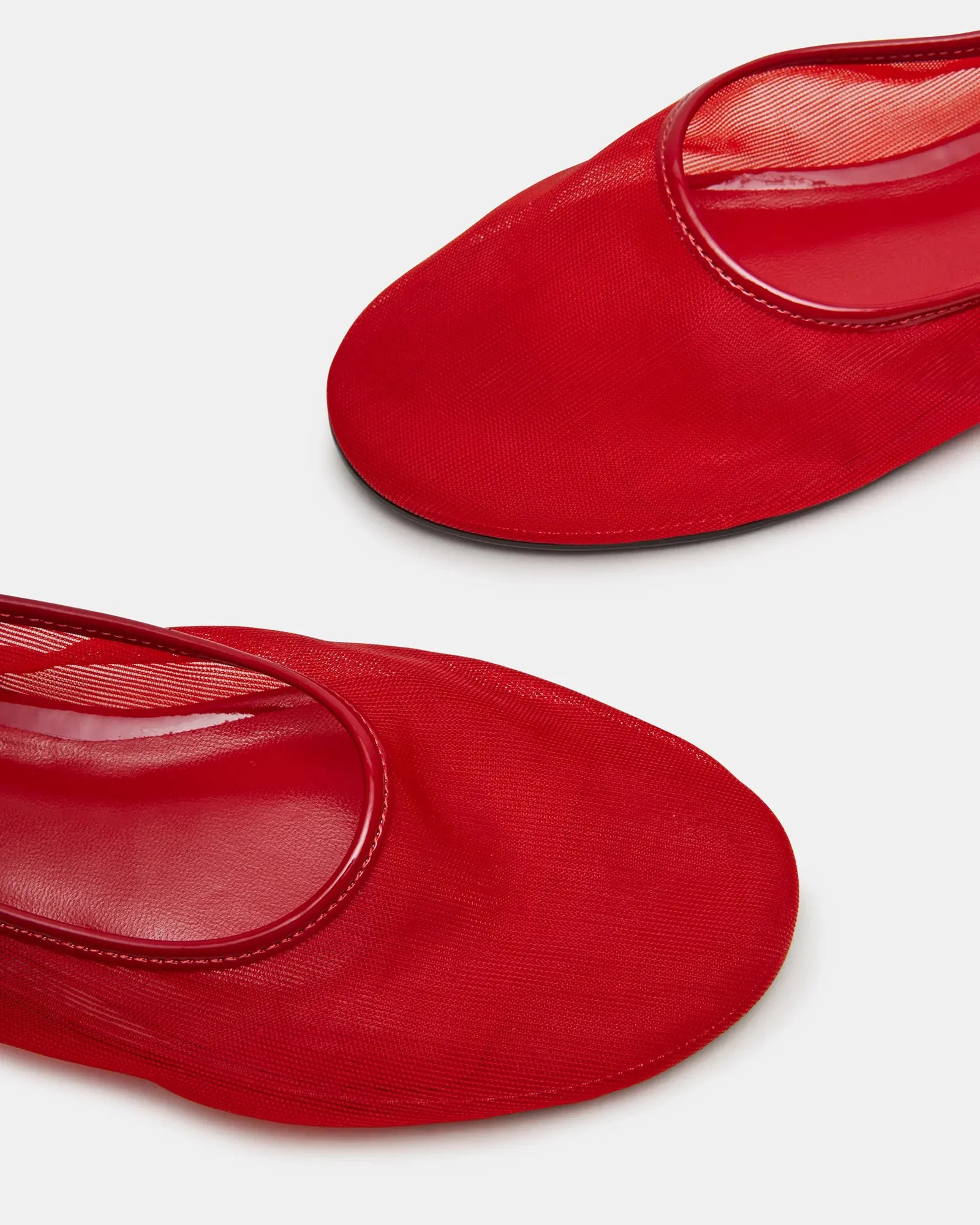 MEADOWW RED