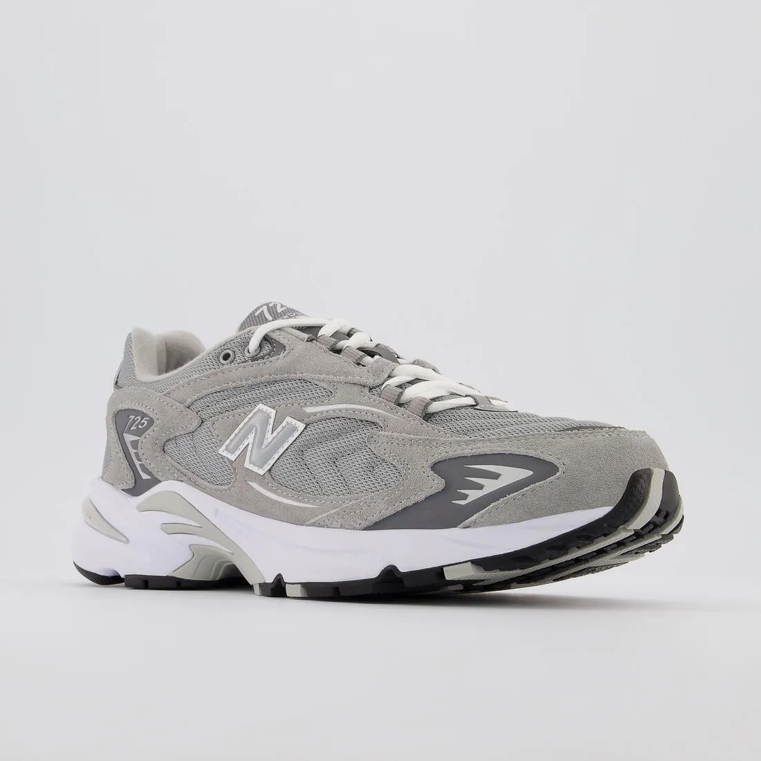 New balance men shoes ml725v1