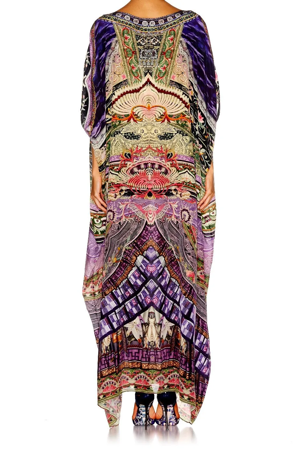 ROUND NECK KAFTAN THREADS THAT BIND US