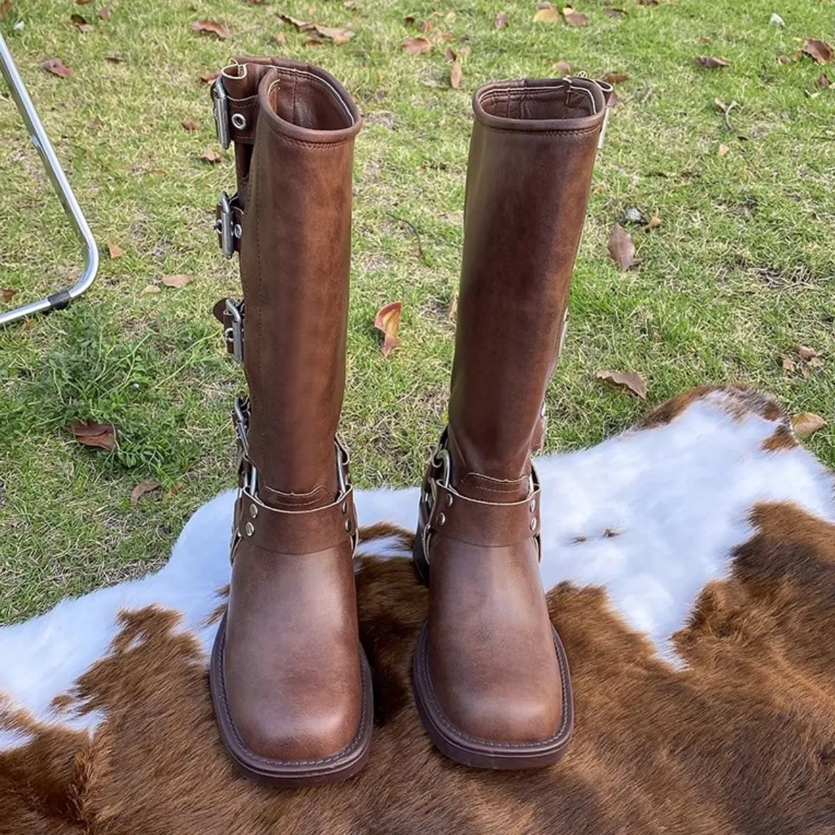 Round Toe Block Heels Boots