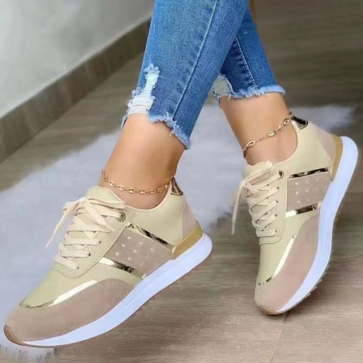 Round Toe Lace Up Platform Sneakers
